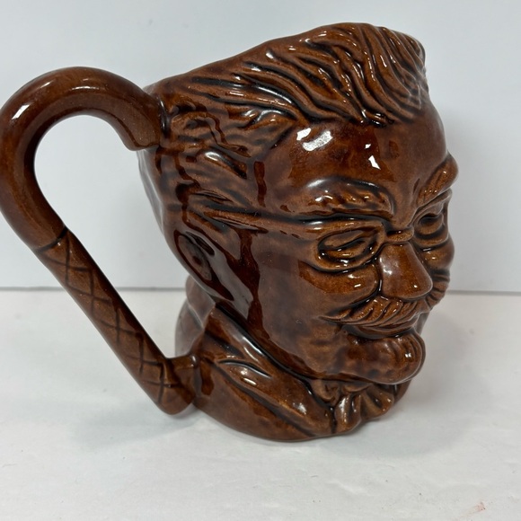 KFC Colonel Sanders Brown Ceramic Mug Design by Maggie Sanders Cup 1970’s Vtg - Picture 2 of 5